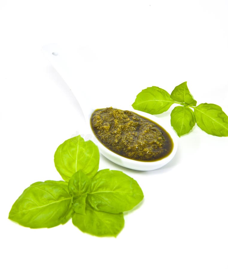 Pesto imagen de archivo. Imagen de parmesano, pesto, aceituna 17315955