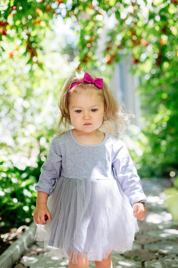 Petite fille douce photo libre de droits Petite fille douce photo libre de droits