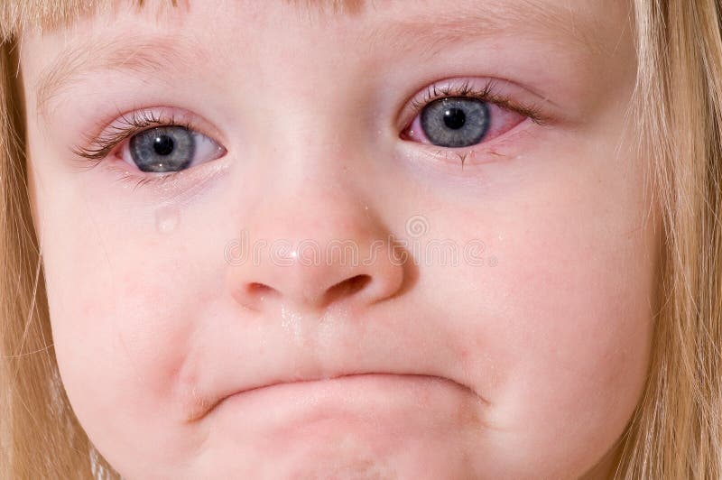 Petite fille triste Petite fille triste