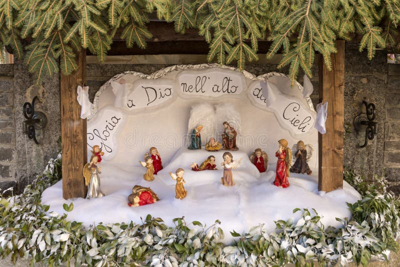 Petite scène de nativité chez Crodo, Ossola photos stock Petite scène de nativité chez Crodo, Ossola photos stock