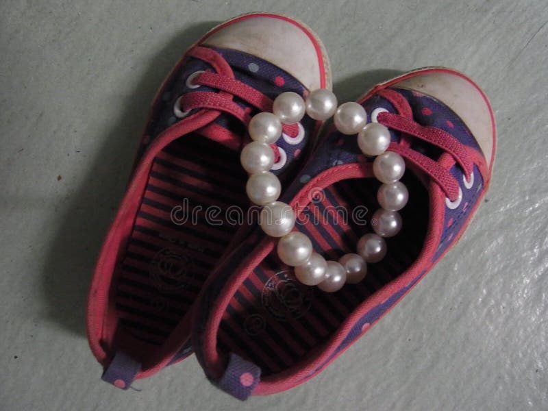 Petites chaussures images stock Petites chaussures images stock