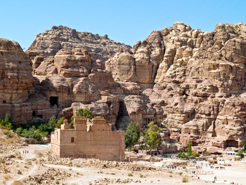 PETRA do al-Bint de Qasr do templo, Jordão imagem de stock PETRA do al-Bint de Qasr do templo, Jordão imagem de stock