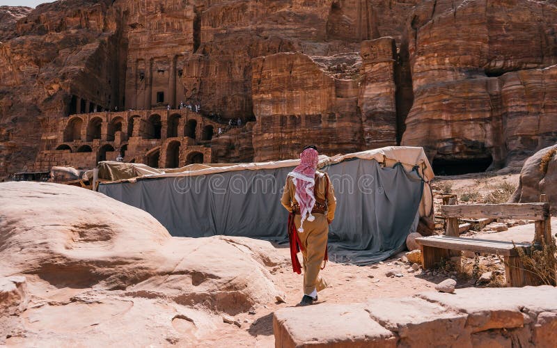 Do specificere Waterfront Petra, Jordan. UNESCO World Heritage Site and One of the 7 Wonders O  Editorial Photography - Image of city, light: 175291307
