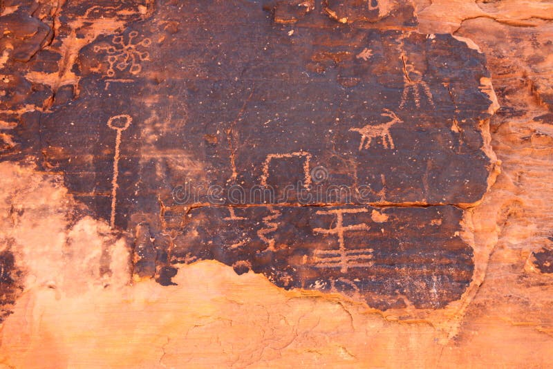 Petroglyphs at Valley of Fire - Nevada royalty free stock images