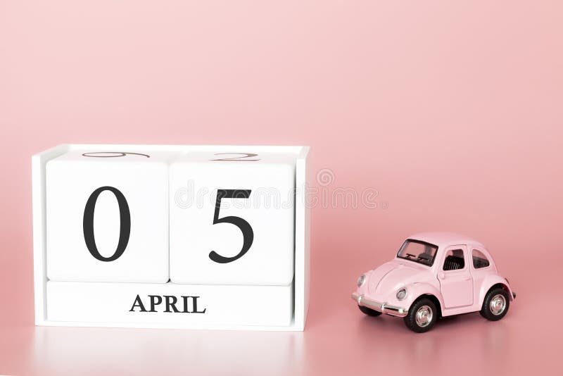 April 5th. Wood Cube Calendar with Date of Month and Day, Pink Flowers  Bouquet and Two Hearts. Stock Photo - Image of leaves, gerbera: 174704356