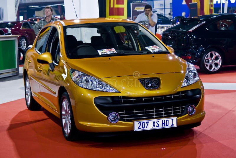 Yellow Peugeot 207 XS 1.6 HDi Editorial Image - Image of bright, 5door:  8107270