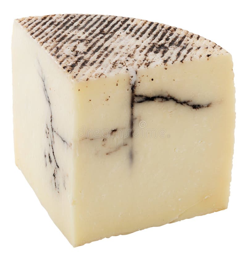 Pezzo di formaggio di capra casalingo isolato su bianco fotografia stock Pezzo di formaggio di capra casalingo isolato su bianco fotografia stock