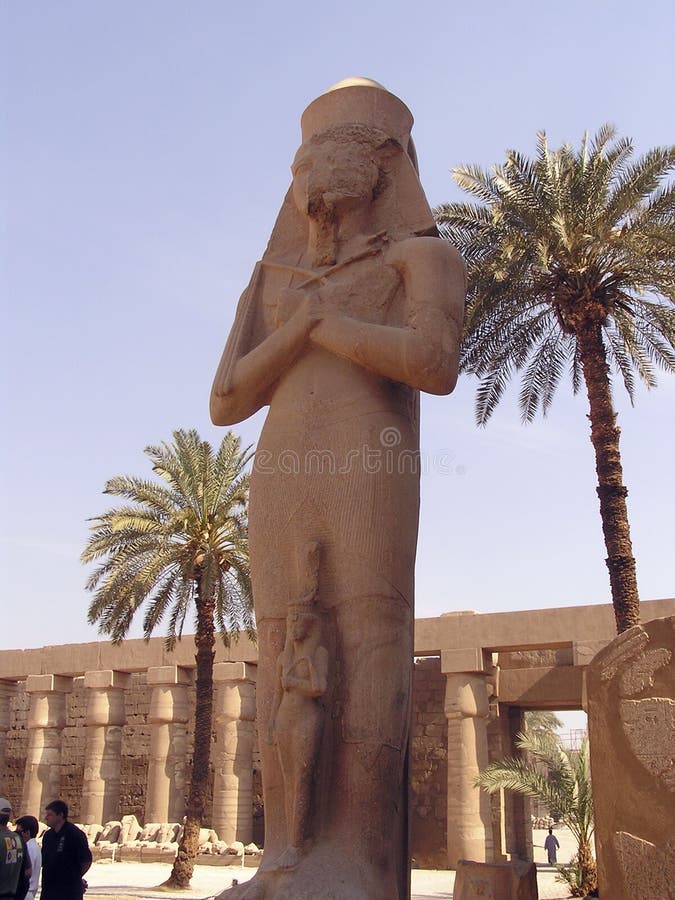 pharaoh at Karnak temple 1