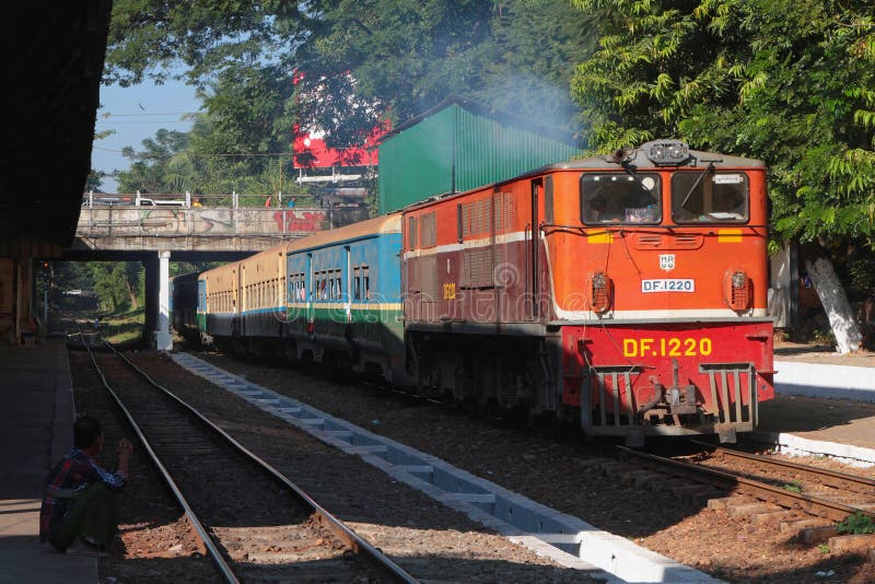 Phaya Lan Train Station in Yangon Editorial Stock Photo Image of