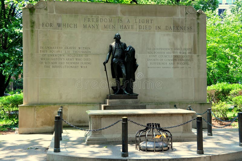 Philadelphia, PA: Grabmal des unbekannten Soldaten lizenzfreies stockbild Philadelphia, PA: Grabmal des unbekannten Soldaten lizenzfreies stockbild