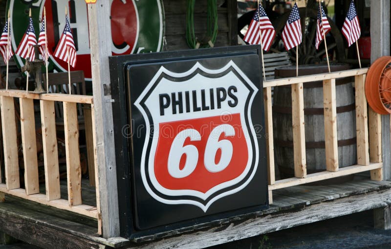 Phillips 66 Gas Company editorial photo. Image of service 95998756