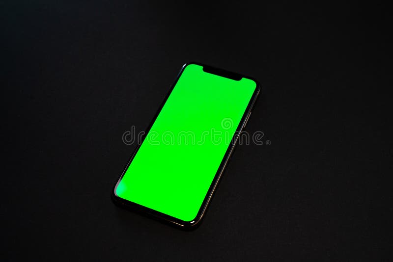 iPhone XS với màn hình xanh và nền đen chắc chắn sẽ làm cho bạn phải ngỡ ngàng. Với tính năng của điện thoại thông minh, iPhone XS mang đến cho bạn trải nghiệm đỉnh cao khi sử dụng. Hãy xem hình ảnh này để cùng khám phá một thế giới mới trên chiếc iPhone XS này.