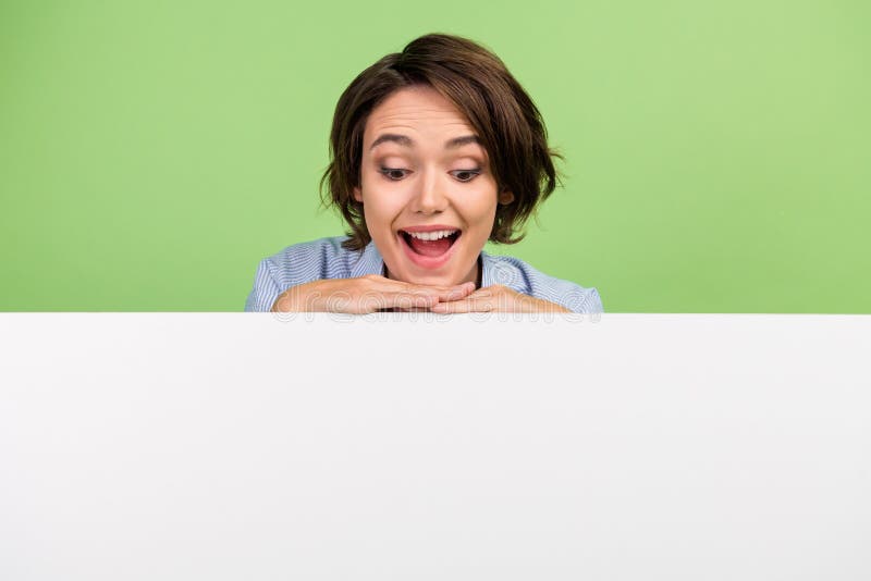 https://thumbs.dreamstime.com/b/photo-amazed-positive-young-happy-woman-look-empty-space-banner-white-copyspace-isolated-green-color-background-photo-232020979.jpg
