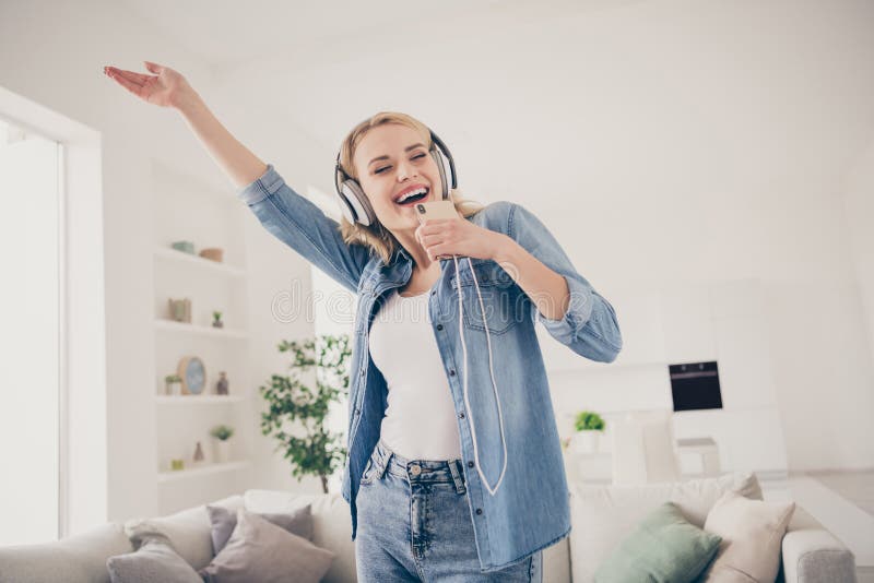 Photo of Domestic Pretty Crazy Blond Lady Rejoicing House Party Dancing ...