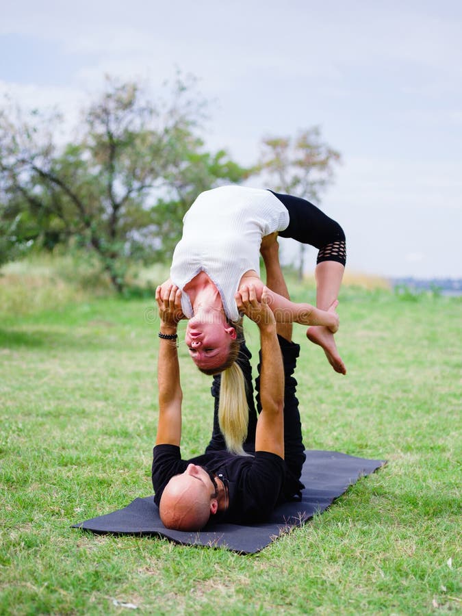 Free Photo  Yoga concept. young healthy couple in yoga position