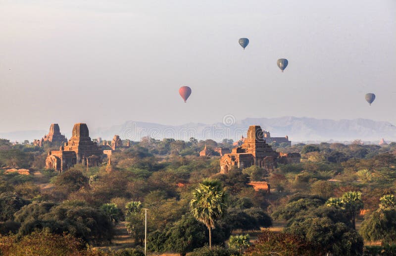 Balloons over Tempels Bagan at sunrise stock image Balloons over Tempels Bagan at sunrise stock image