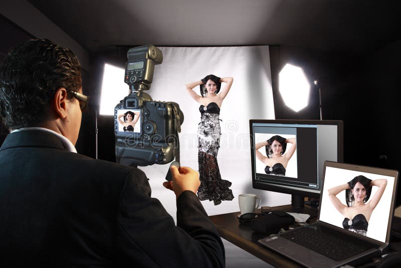 Photographer in Studio with fashion model