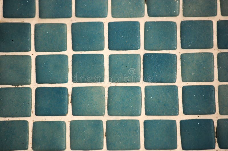 Photographie d'un modèle constitué par les tuiles bleues de piscine photos libres de droits Photographie d'un modèle constitué par les tuiles bleues de piscine photos libres de droits