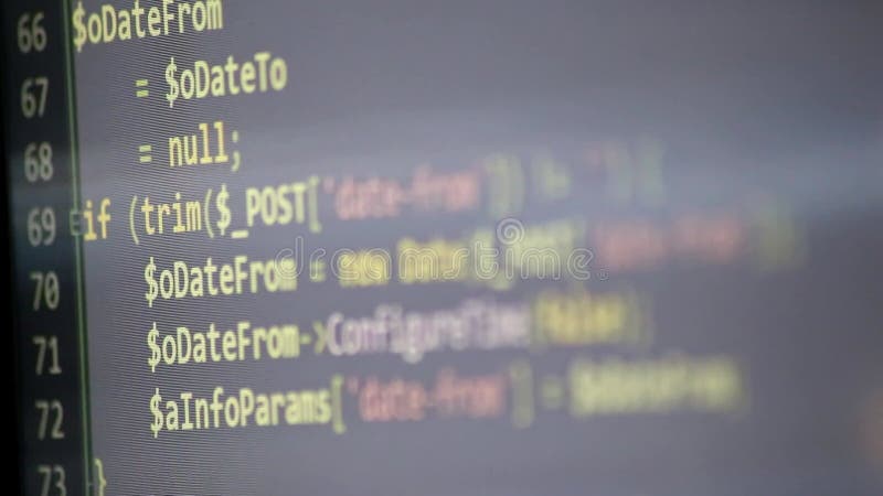 επισκόπηση κωδικού phpcode στην οθόνη από προγραμματιστή web και προγραμματιστή php εμφανίζει οθόνη υπολογιστή με πηγαίο κώδικα το φιλμ μικρού μήκους