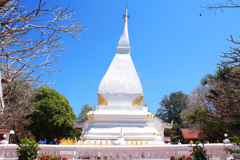 Phra that Si Song Rak Temple, Wat Phra that Si Song Rak, Loei Thailand ...