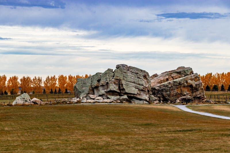 PHS Okotoks Erratic Foothills County Alberta Canada Stock Photo Image of architecture, rocks