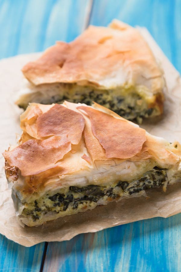 Phyllo pastry spinach pie stock image. Image of greek - 146683421