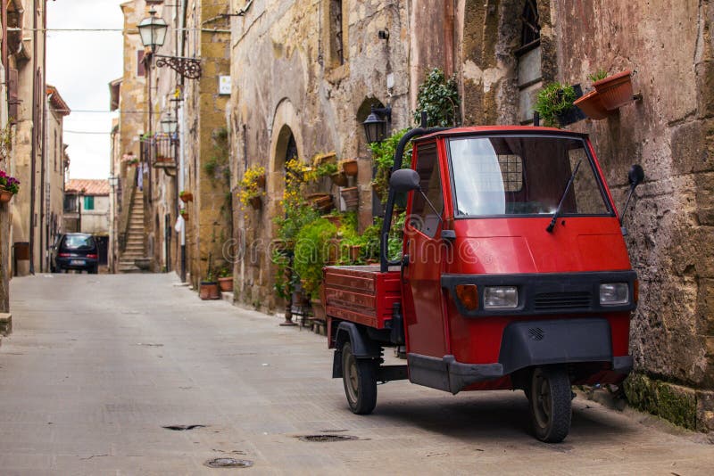 Piaggio Ape 50 van; Piaggio Commercial Vans and Pickups Stock Photo - Alamy