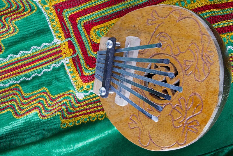 Piano à Pouce à Doigt En Noix De Coco - VGEBY - Accordable