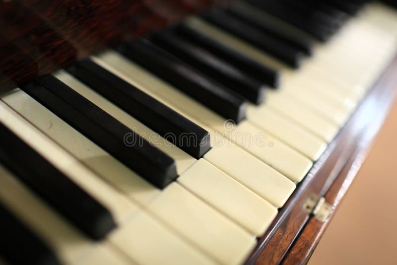 Piano do vintage foto de stock Piano do vintage foto de stock