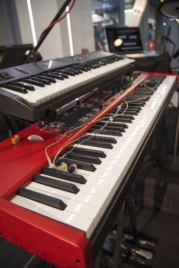 483 Piano Spotlight Stock Photos - Free & Royalty-Free Stock Photos