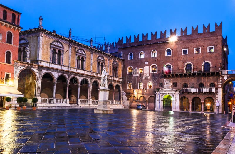 Piazza dei Signori, Verona