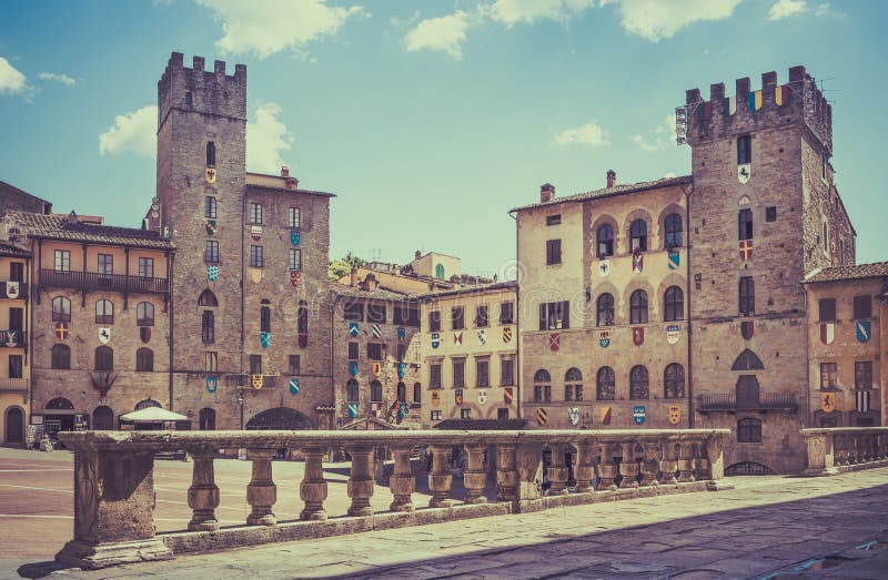 Piazza Grande a Arezzo, Italia immagine stock libera da diritti Piazza Grande a Arezzo, Italia immagine stock libera da diritti
