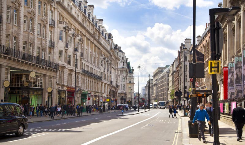 Regent Street in night editorial photography. Image of buildings - 15304012