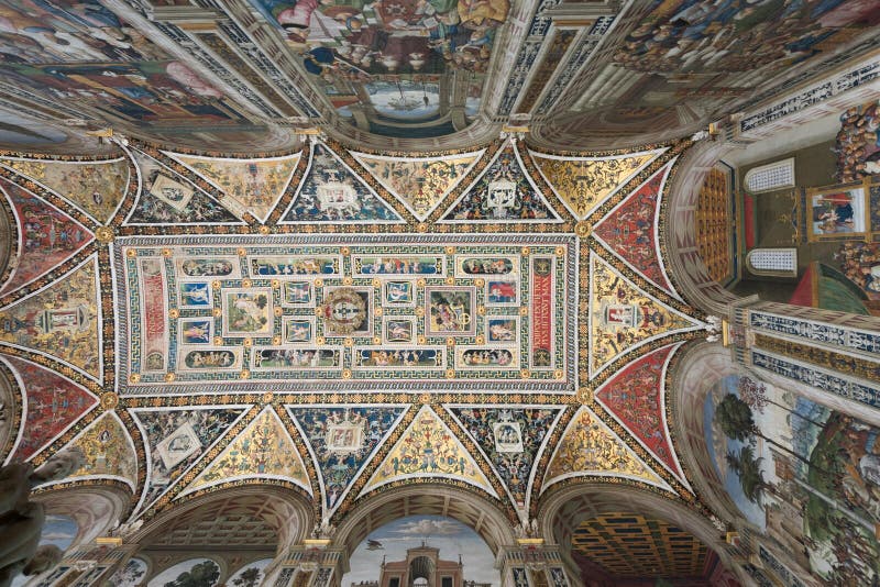 Piccolominibibliotheek in Siena stock afbeelding Piccolominibibliotheek in Siena stock afbeelding