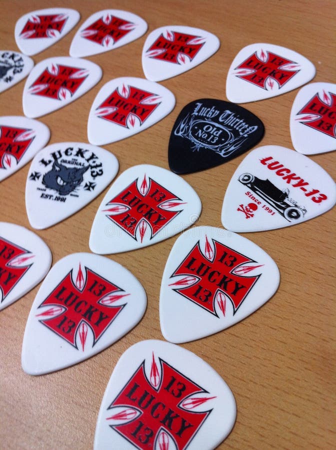 Pick, Font Picture. Image 126020319