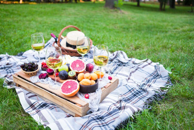 Picnic Background With White Wine And Summer Fruits On Green Grass, Summertime Party Stock Photo ...