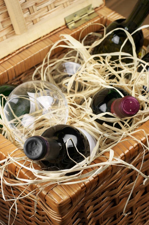 Picnic basket with wine stock photo. Image of bottle 22839912