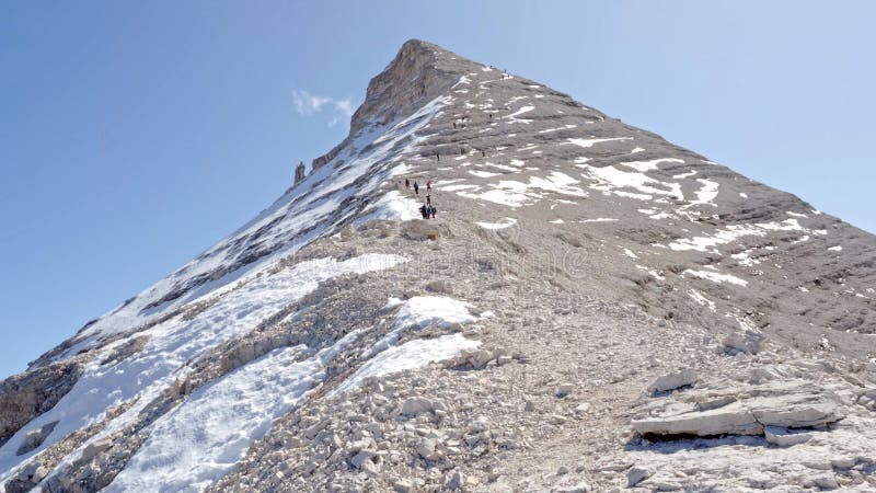 Pico de montanha tofana di rozes. montanha dos dolomitos perto de cortina dampezzo itália