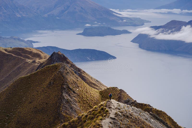 Pico Nueva Zelanda - Wanaka de Roys foto de archivo Pico Nueva Zelanda - Wanaka de Roys foto de archivo