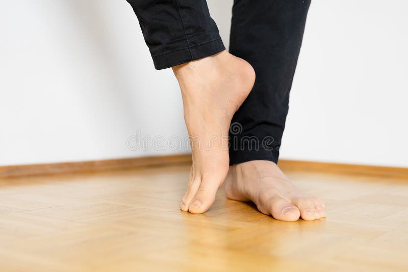~ man feet ~ piedi maschili nude photos