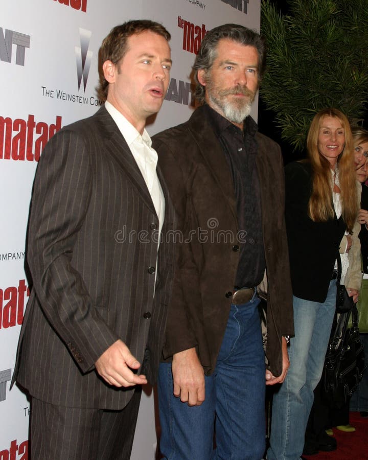 Pierce Brosnan,Greg Kinnear Editorial Image Image of brosnan, crest