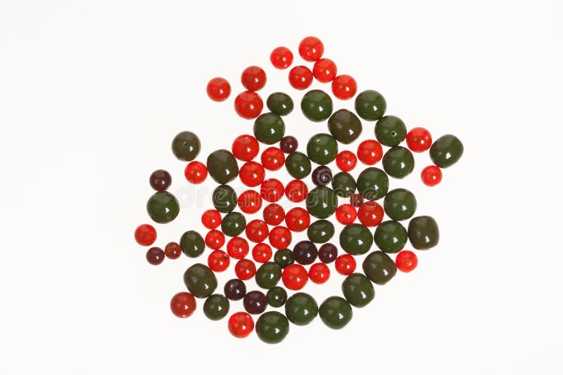 Pierres ambres rouges et vertes images stock Pierres ambres rouges et vertes images stock