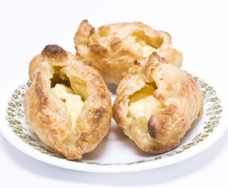 Pies of puff pastry with cream cheese
