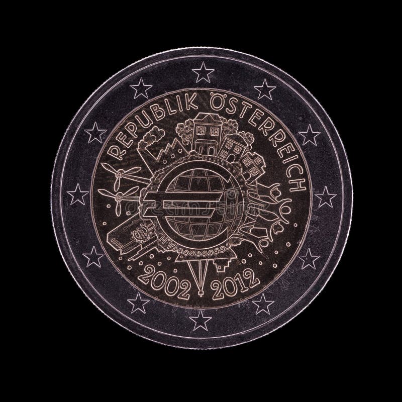Pieza austrÃaca de una moneda de dos euros aislada de fondo negro. backside fotos de archivo libres de regalías Pieza austrÃaca de una moneda de dos euros aislada de fondo negro. backside fotos de archivo libres de regalías