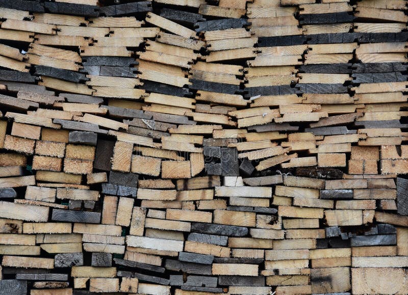 Pila di legno con legna differente fotografia stock Pila di legno con legna differente fotografia stock