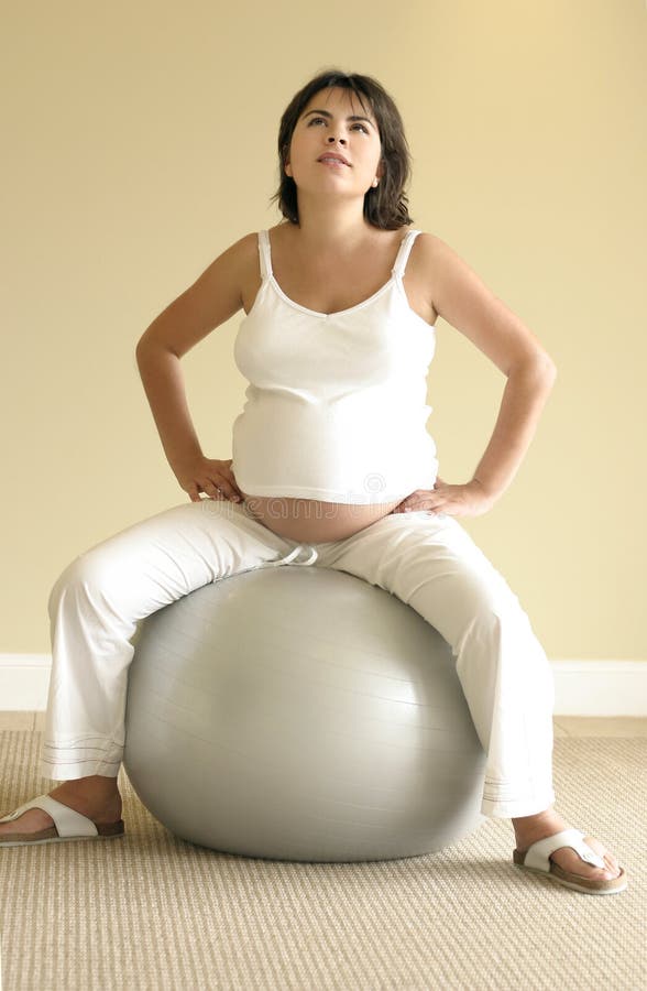 pilates εγκυμοσύνη στοκ φωτογραφία με δικαίωμα ελεύθερης χρήσης pilates εγκυμοσύνη στοκ φωτογραφία με δικαίωμα ελεύθερης χρήσης