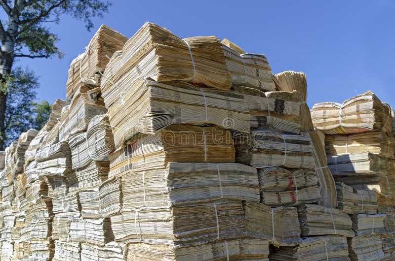 Pile de journaux photos stock Pile de journaux photos stock