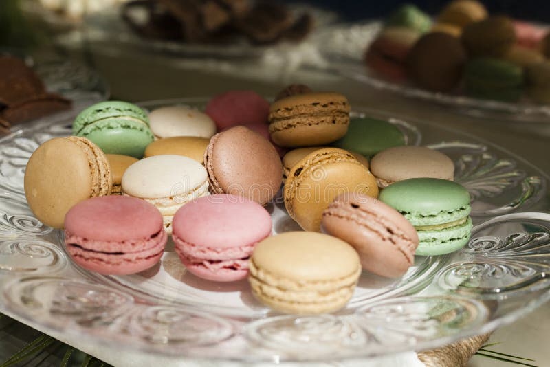 Pile de macarons colorés photographie stock Pile de macarons colorés photographie stock