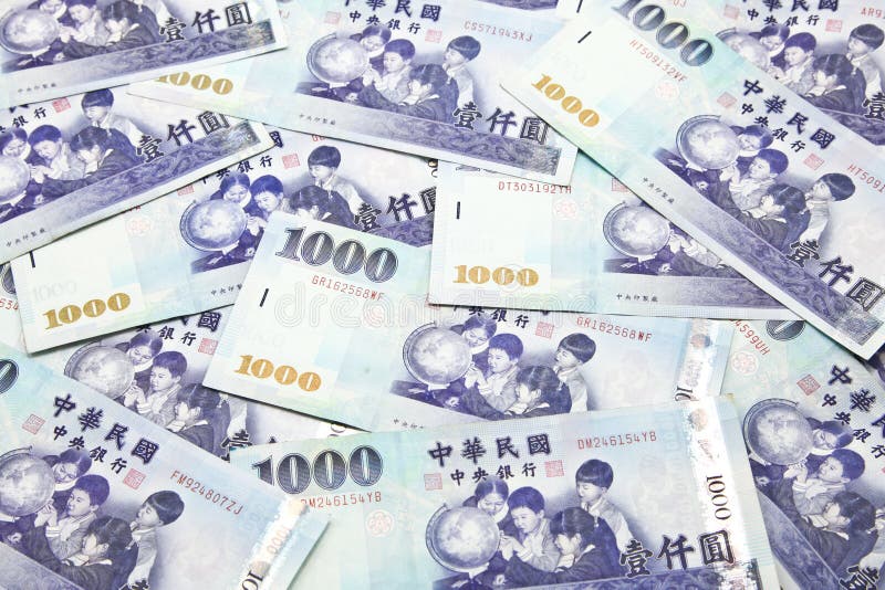 Pile des billets de banque du dollar de Taïwan photos stock Pile des billets de banque du dollar de Taïwan photos stock