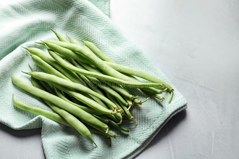 Pile of fresh green beans stock photo. Image of ripe - 120189256